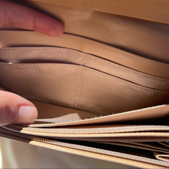 Samantha Thavasa Wallet - Picture 5 of 15